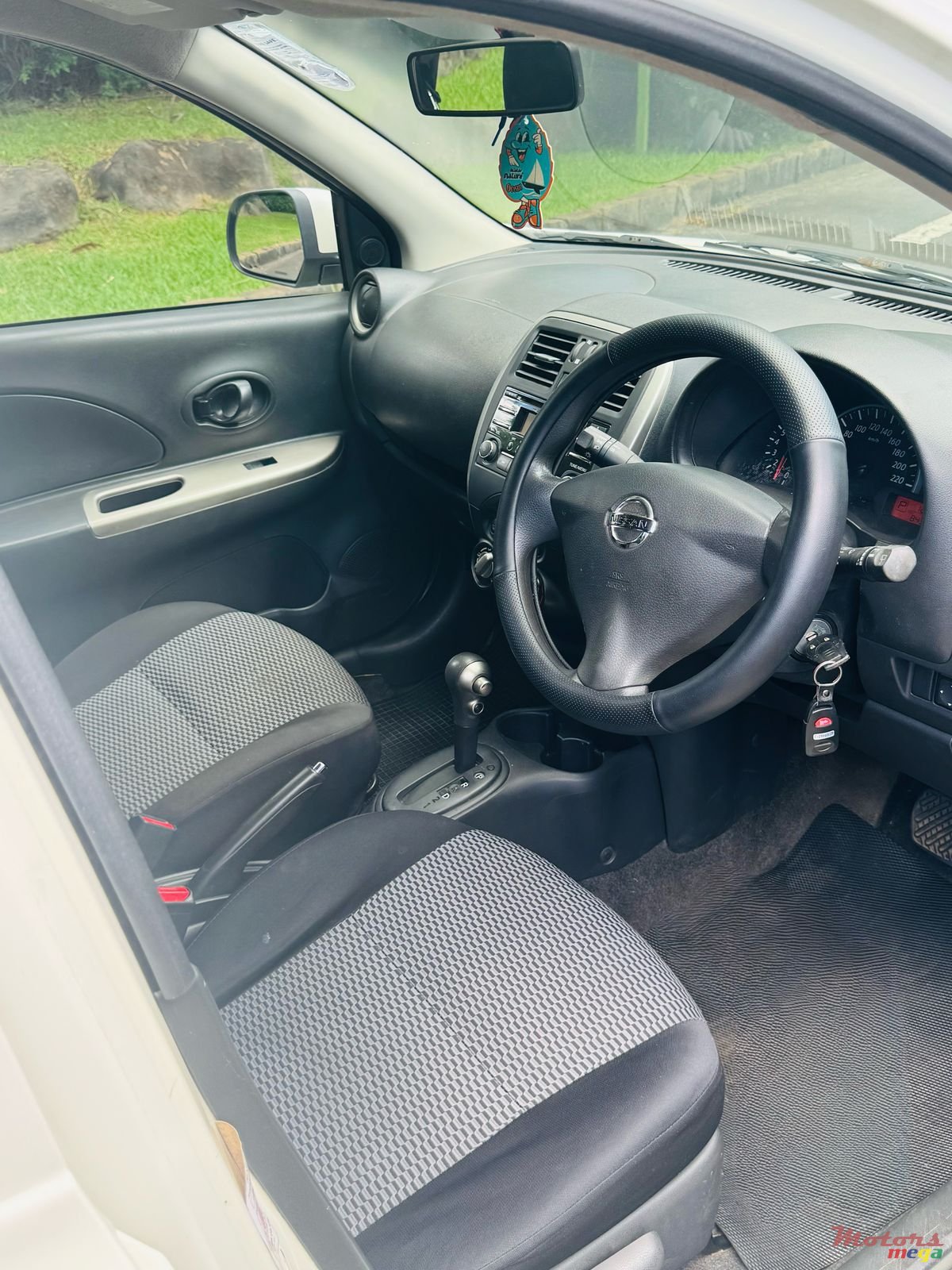 2020' Nissan Micra photo #5