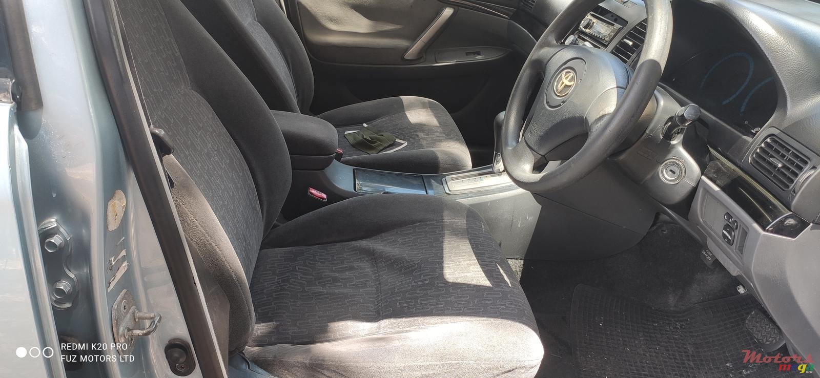 2004' Toyota Allion photo #6