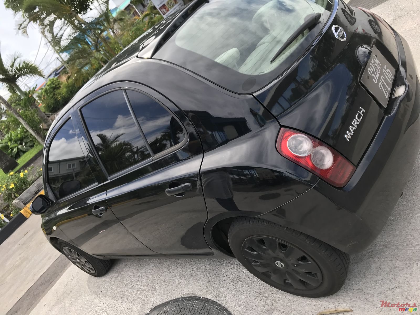 2005' Nissan March photo #1