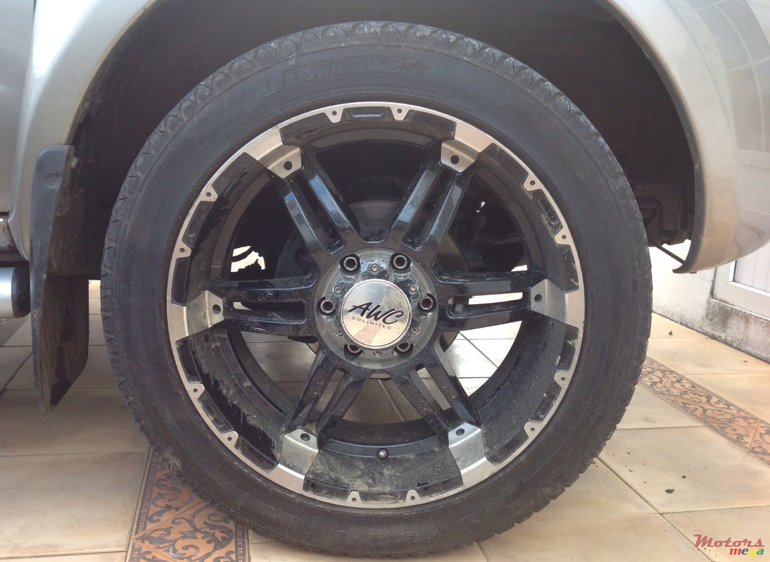 2004' Nissan Pickup photo #6