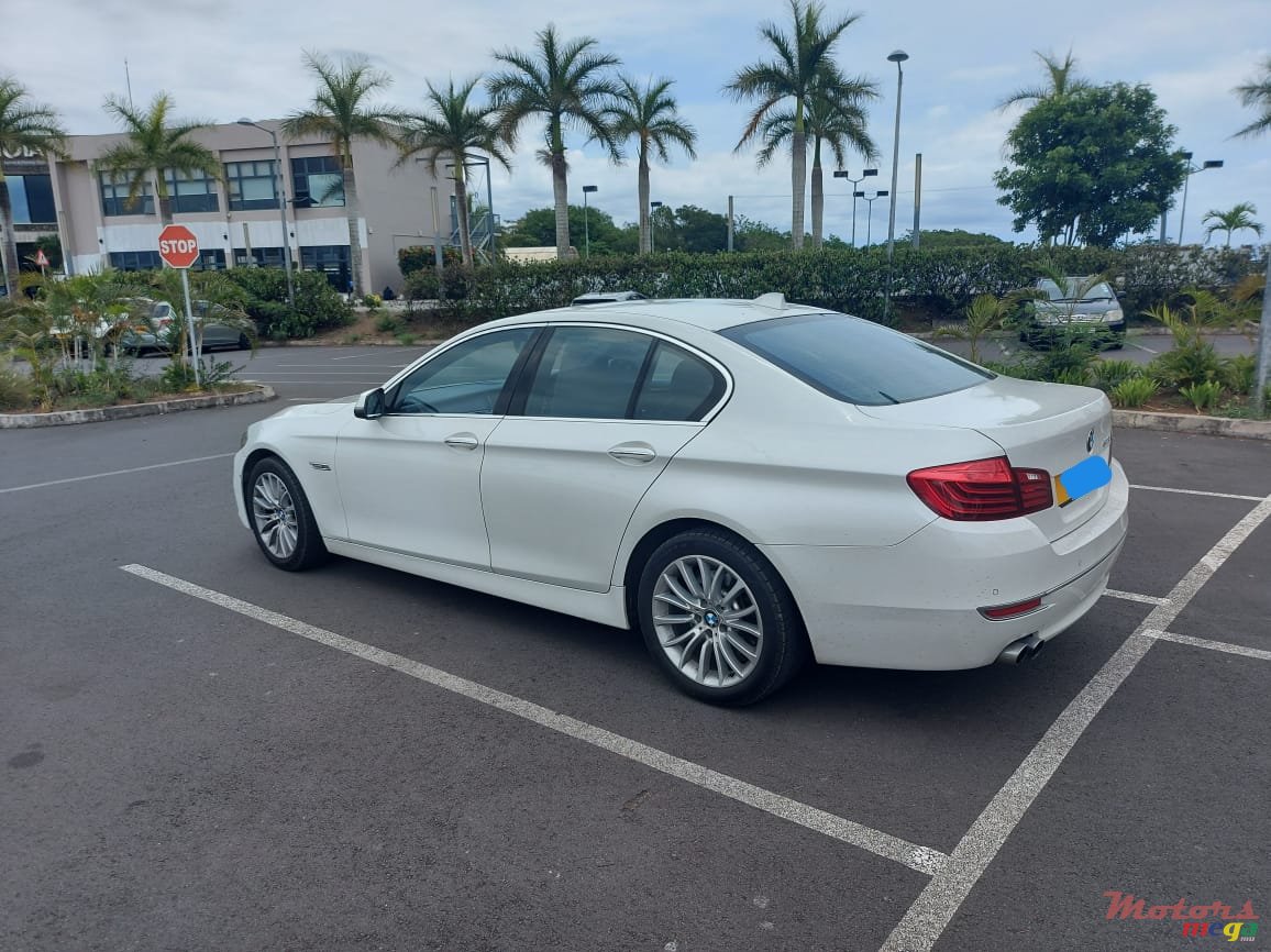 2014' BMW 528 photo #2