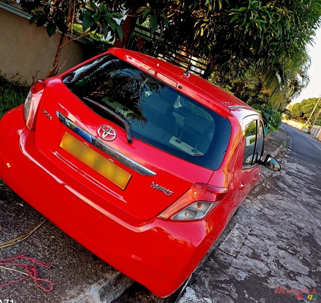 2013' Toyota MANUELLE photo #3