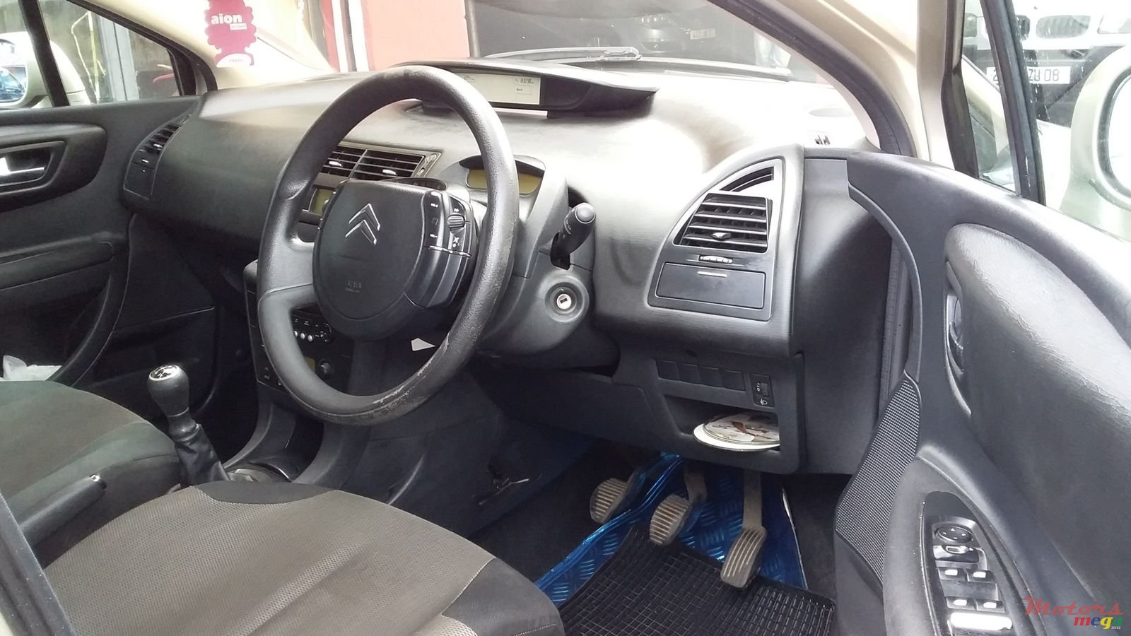 2005' Citroen C4 photo #3