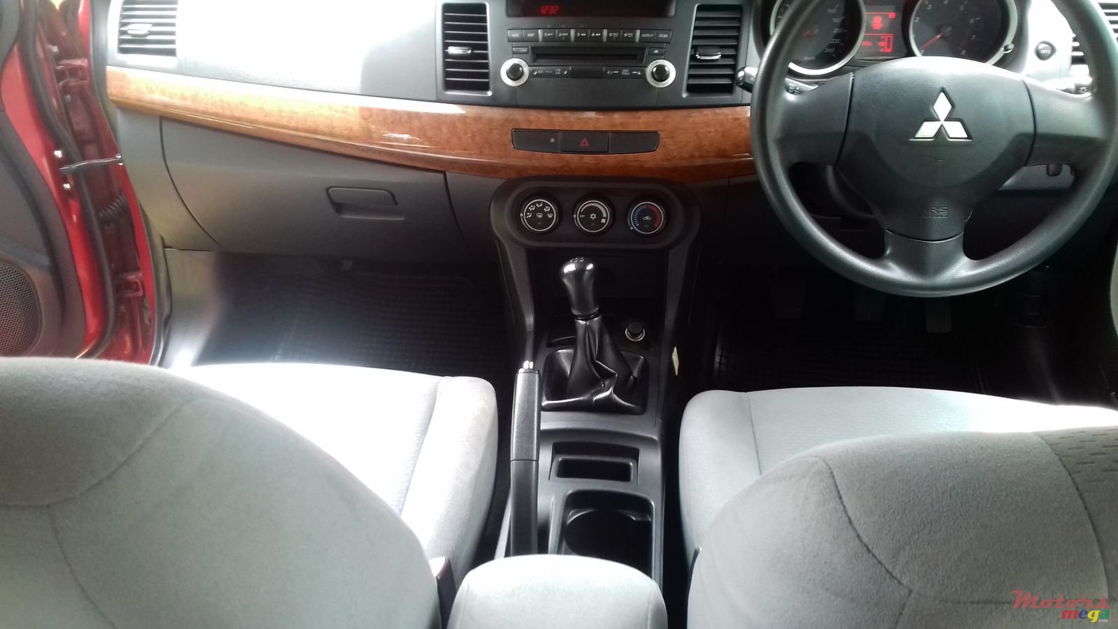 2009' Mitsubishi Lancer X 1.5L JAPAN photo #2