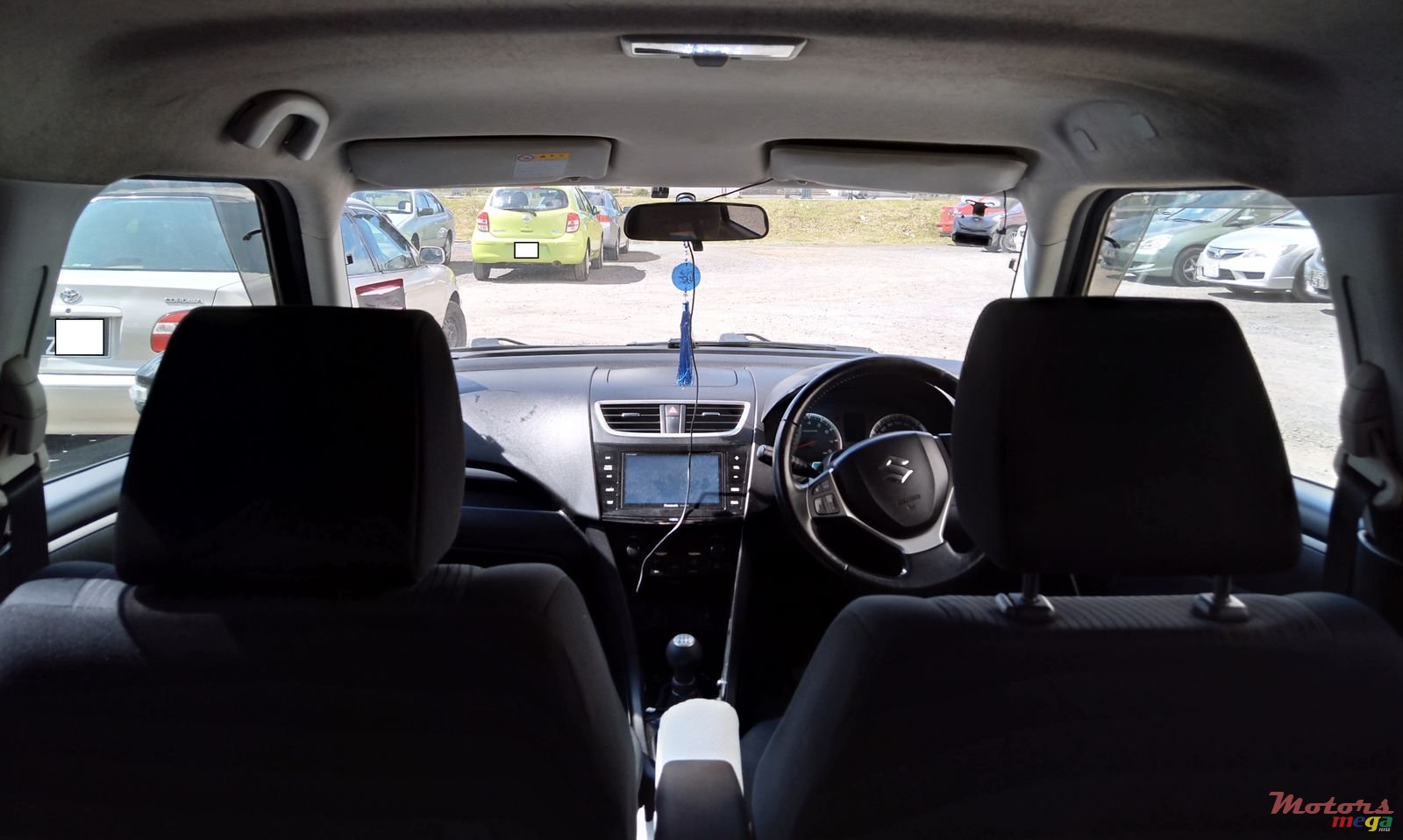 2011' Suzuki Swift photo #6