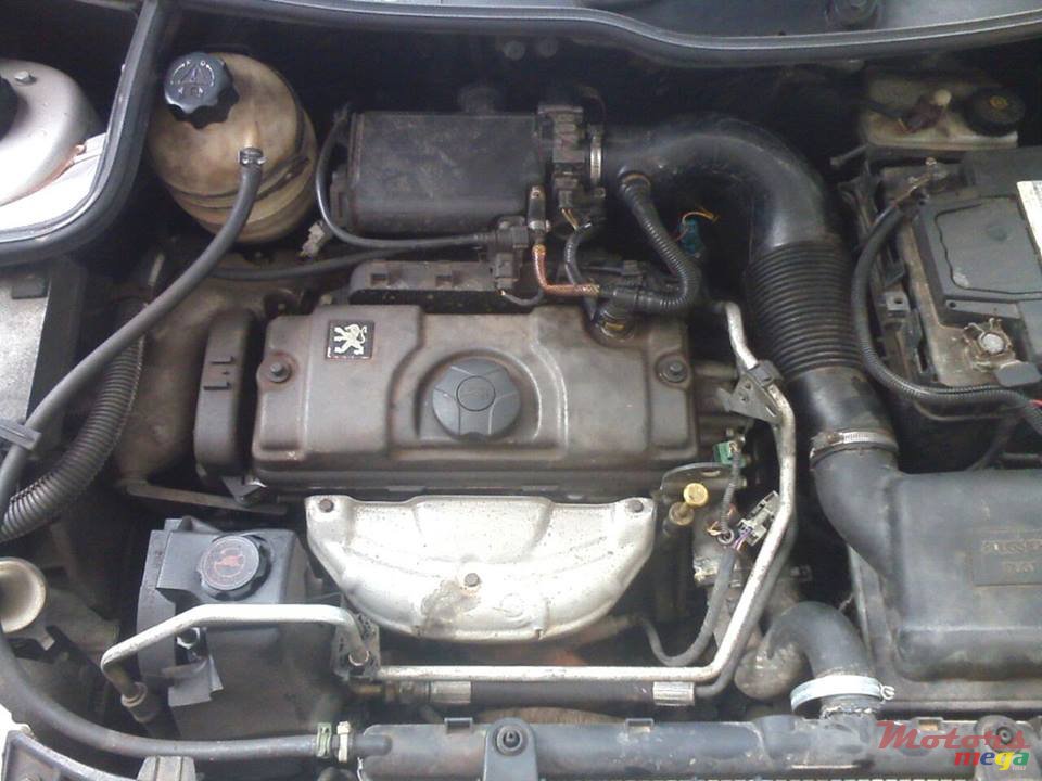 2000' Peugeot 206 photo #5