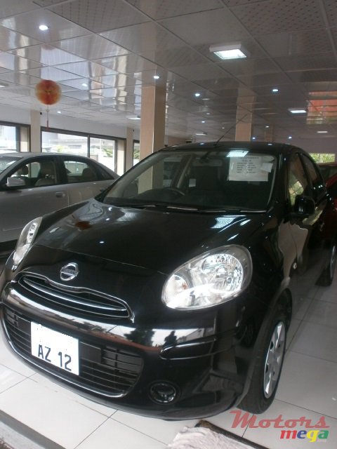 2012' Nissan March photo #2