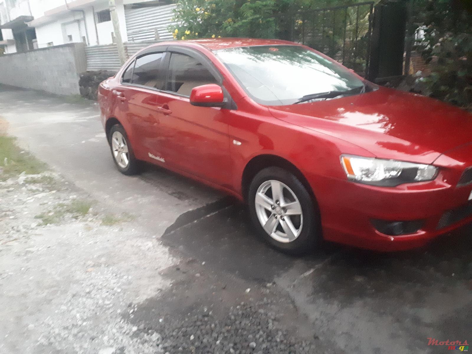 2009' Mitsubishi Lancer photo #2