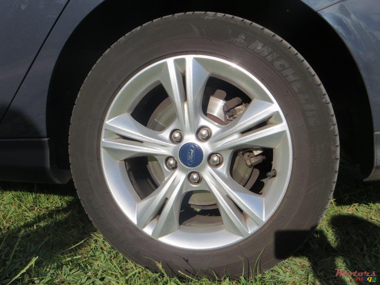 2014' Ford Focus photo #5