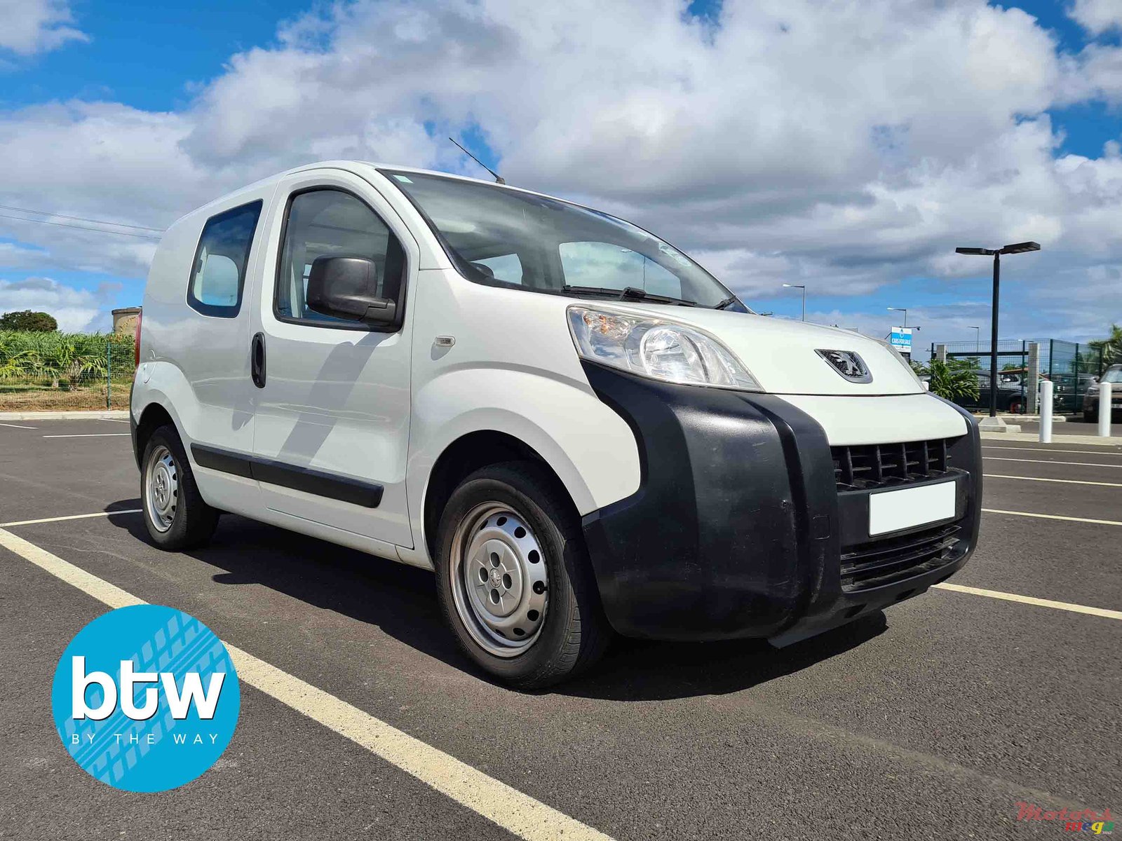 2016' Peugeot Bipper photo #1