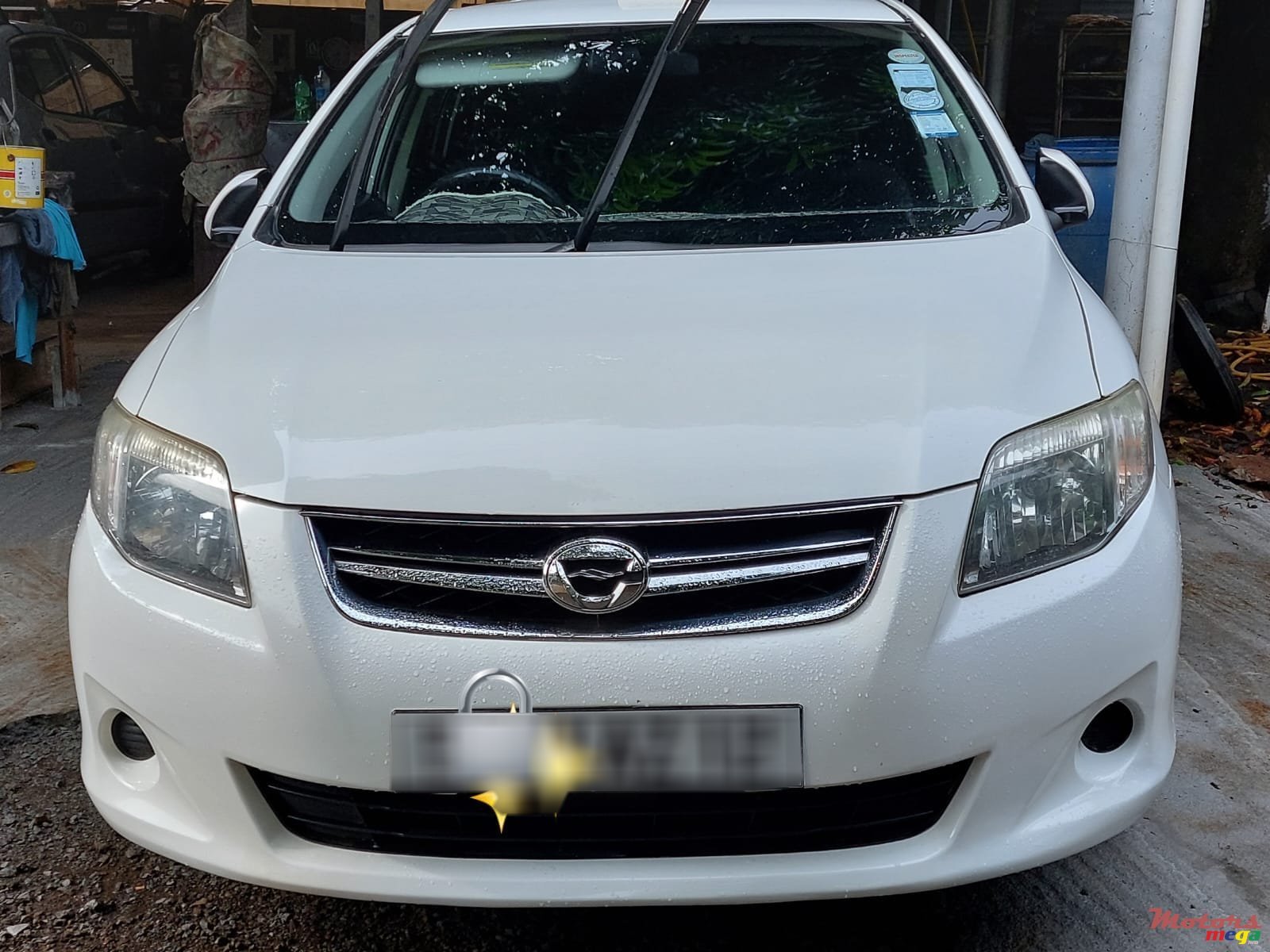 2012' Toyota Fielder photo #1
