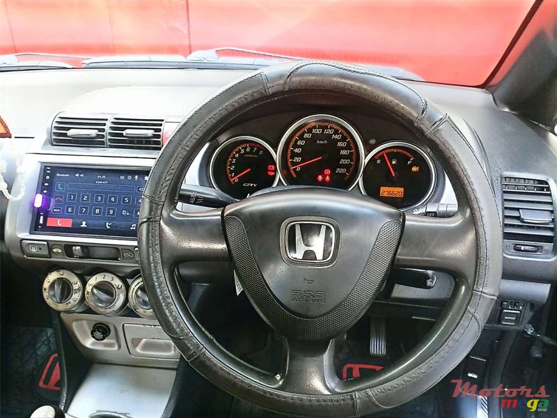 2007' Honda City photo #1