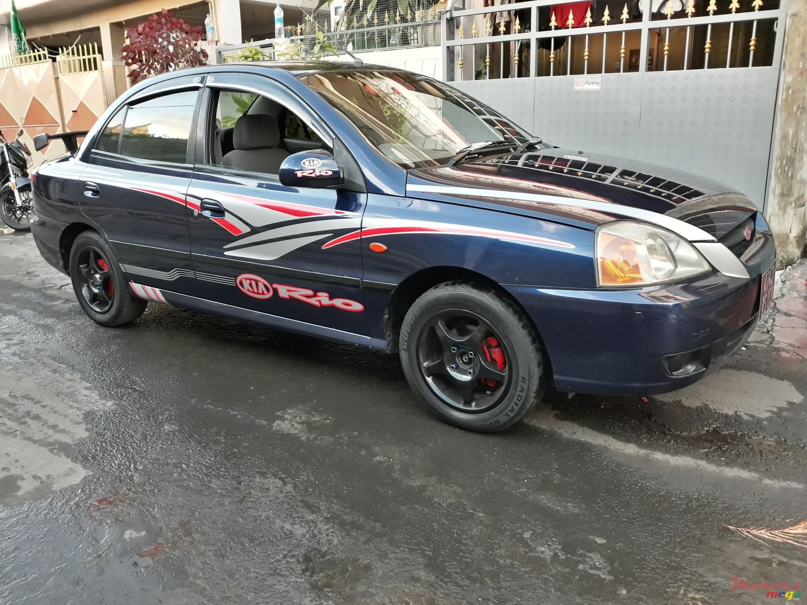 2003' Kia Rio photo #1