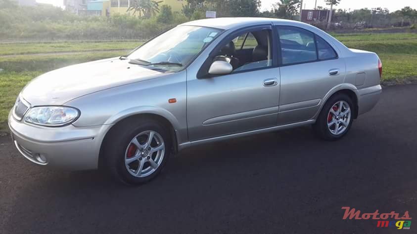 2004' Nissan N17 photo #2