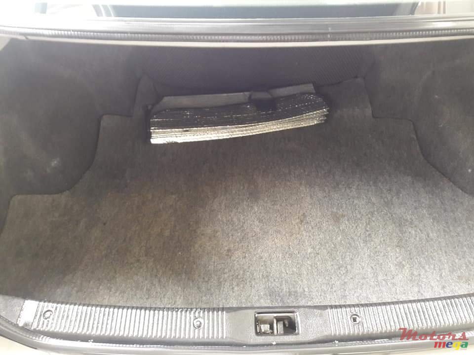 2001' Nissan Sunny photo #4