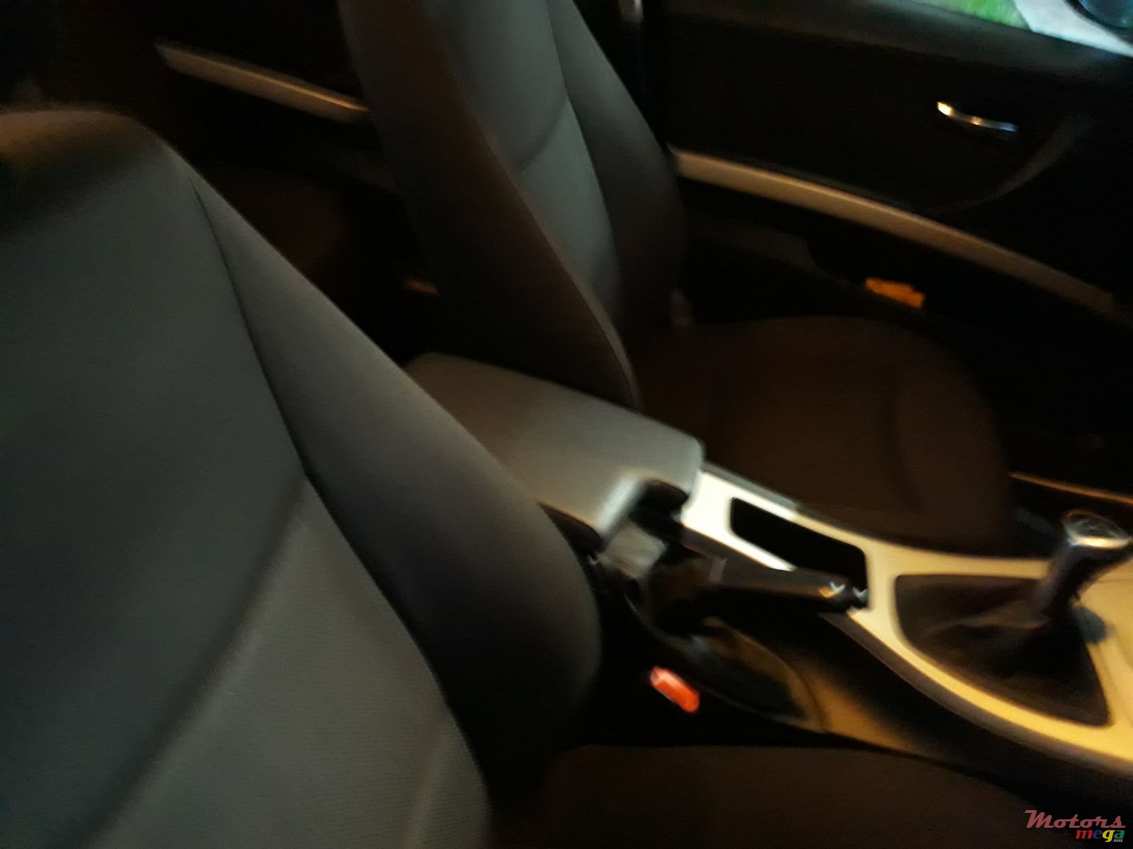 2008' BMW 3 Series Sedan photo #5