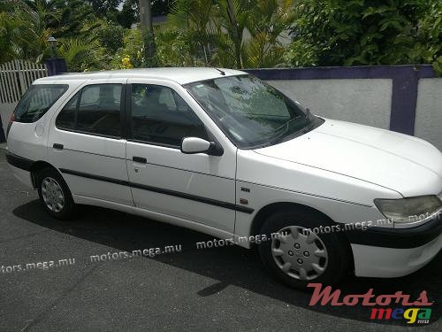 1999' Peugeot photo #1