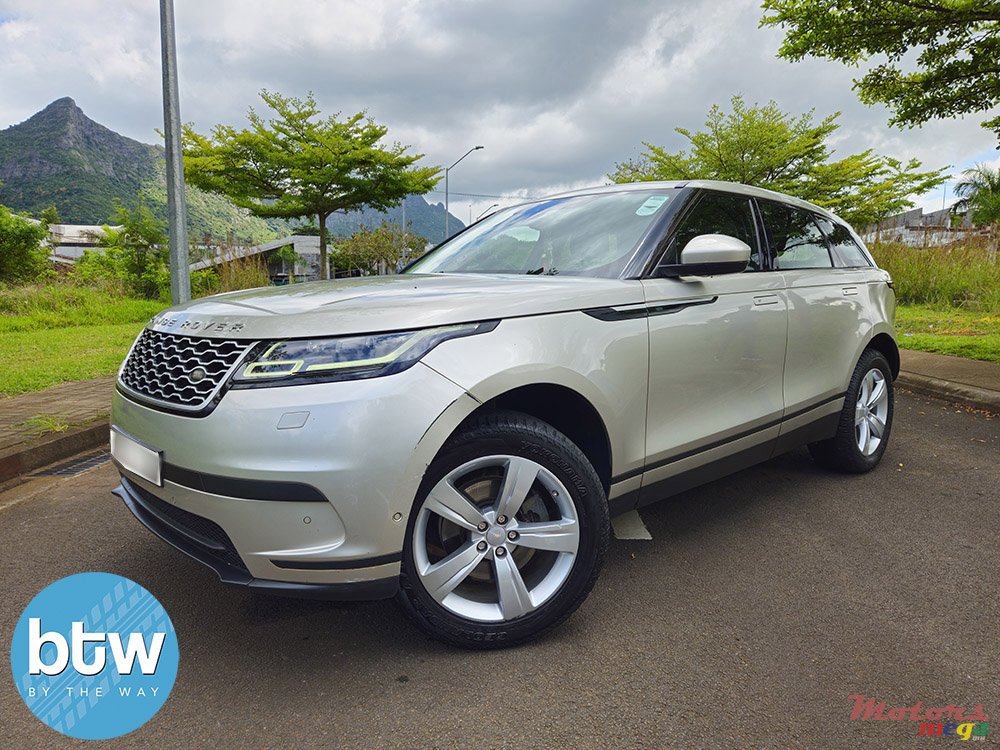 2018' Land Rover Range Rover Velar P250 SE photo #2