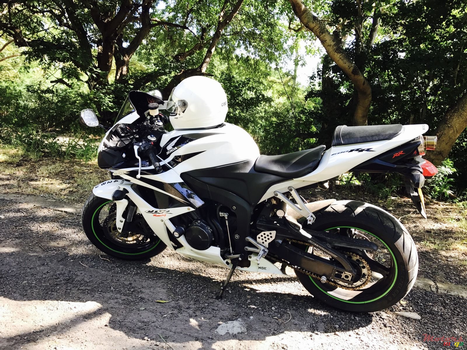 2009' Honda photo #2