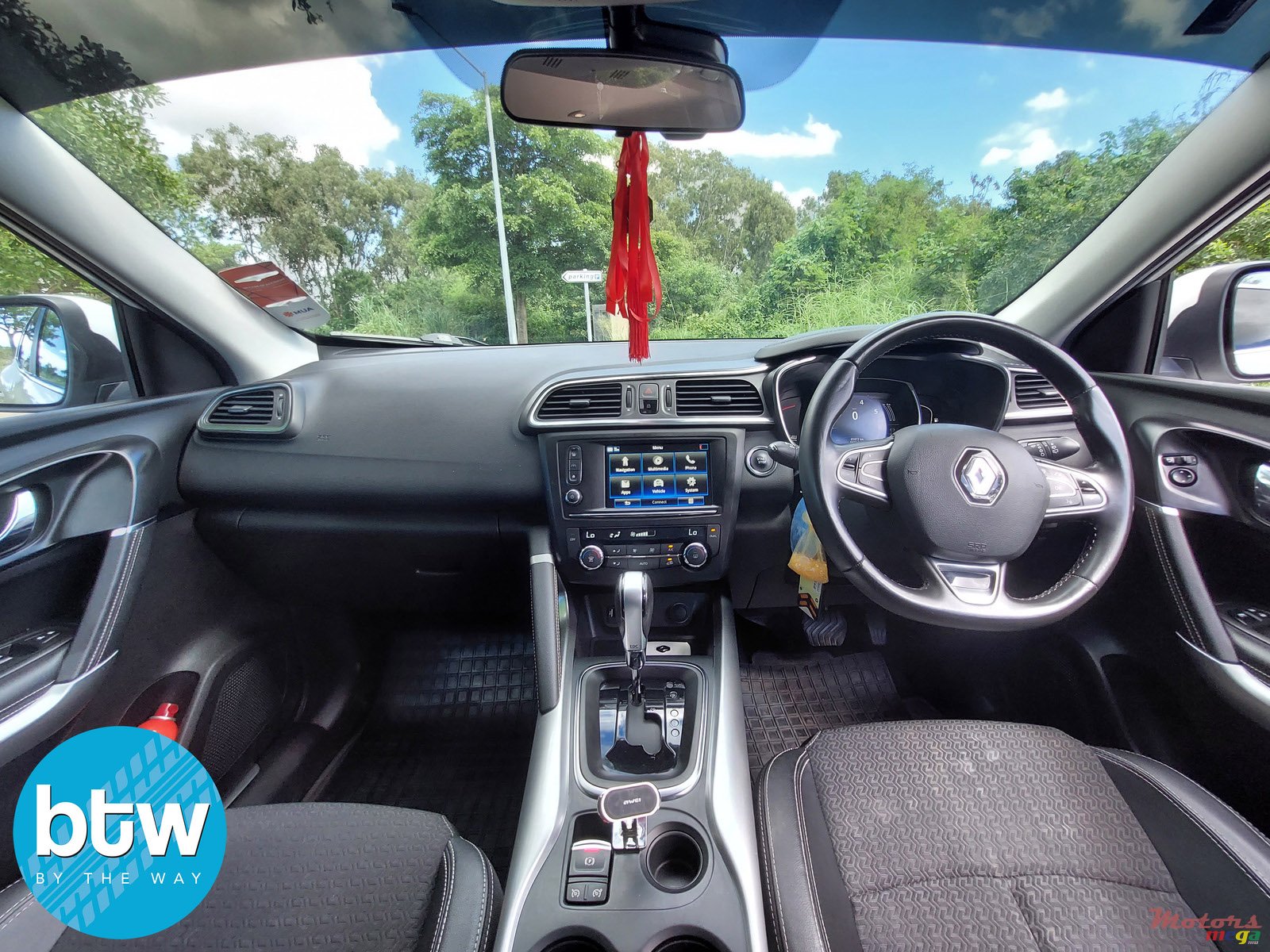 2019' Renault Kadjar photo #6