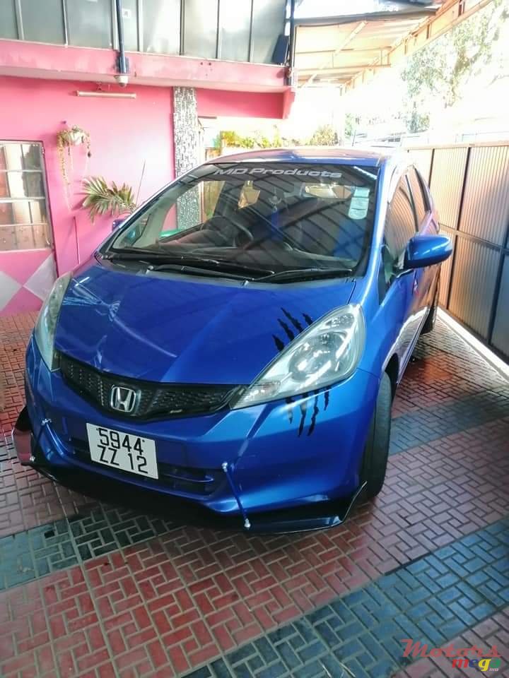 2012' Honda Fit photo #1