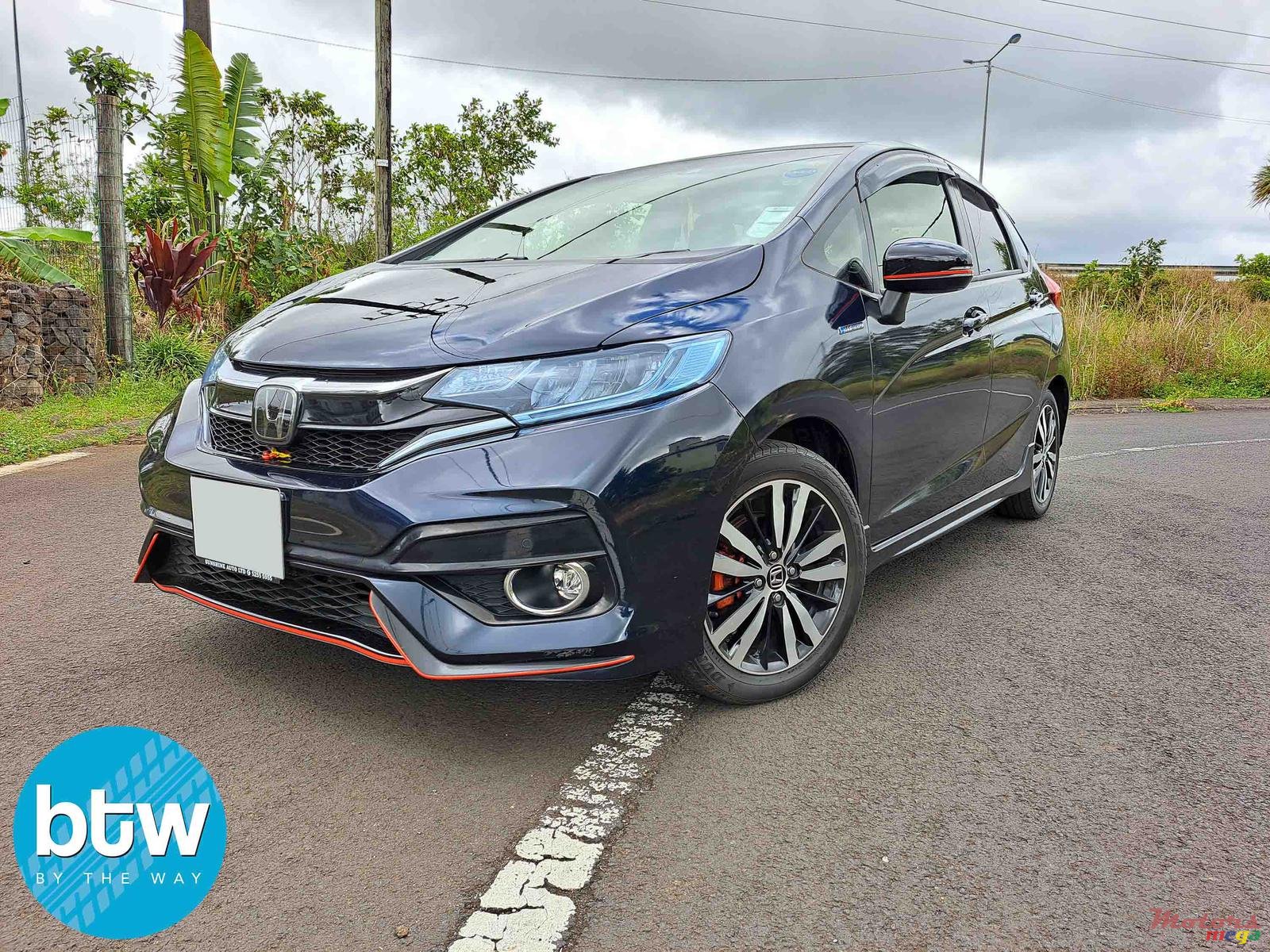 2018' Honda Fit photo #2