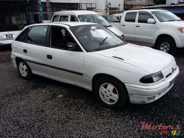 1996' Opel Astra photo #2