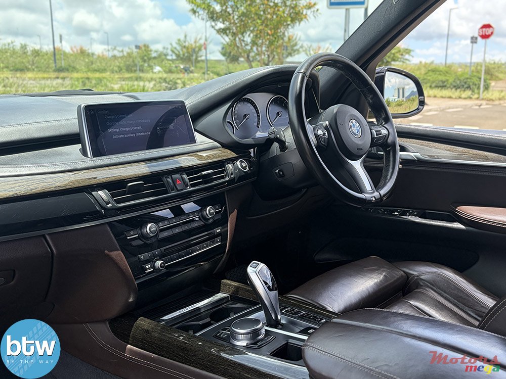 2017' BMW X5 xDrive 40e photo #5
