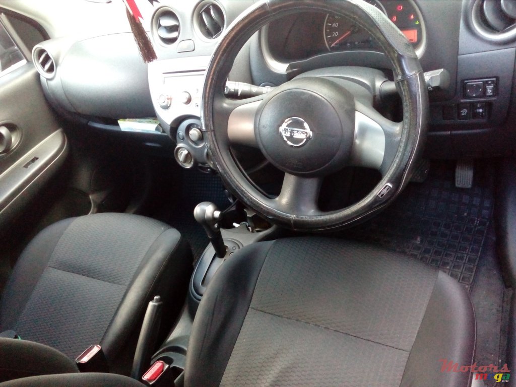 2011' Nissan March photo #4