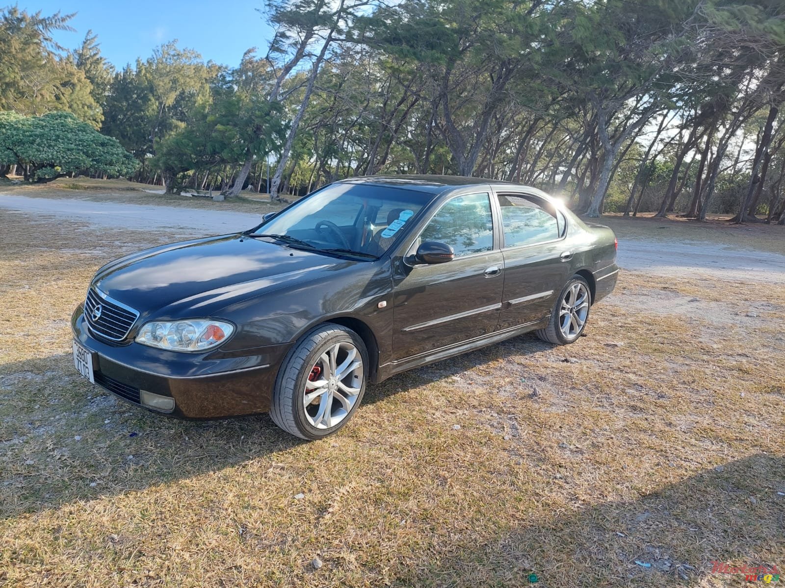 2003' Nissan Cefiro photo #2