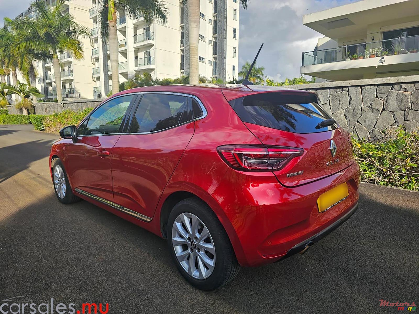 2021' Renault Clio Zen V 1.0 TCe photo #3