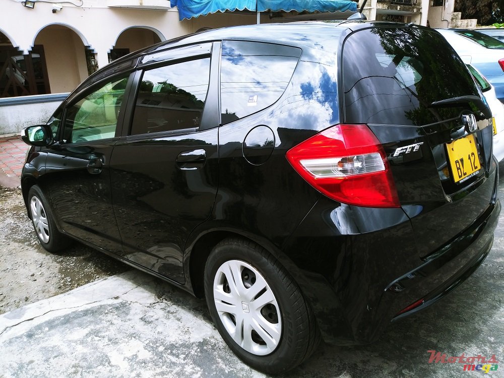 2012' Honda Fit  G photo #4