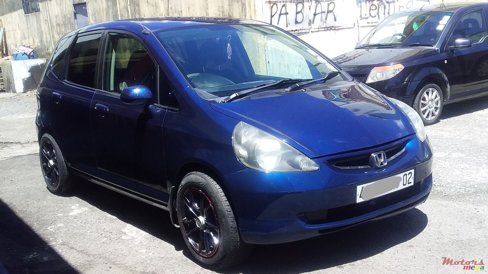 2002' Honda Fit photo #1