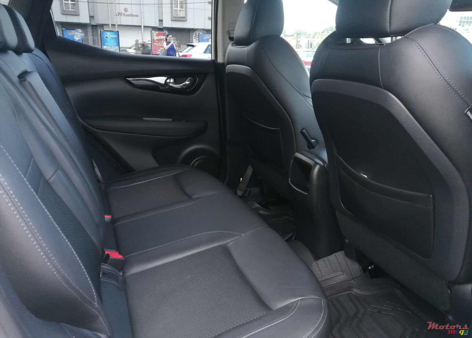 2018' Nissan Qashqai Acenta photo #3