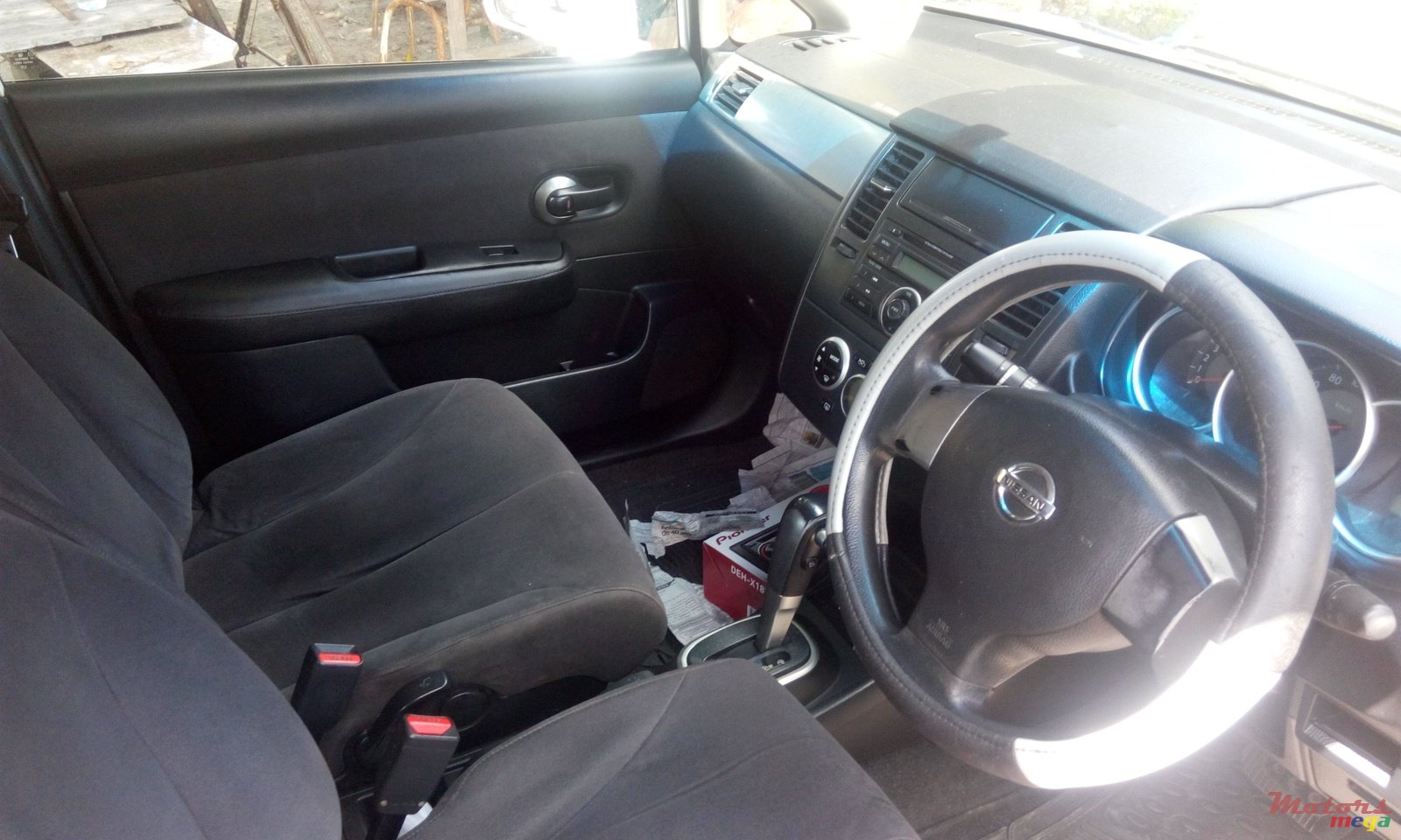 2007' Nissan Tiida photo #3