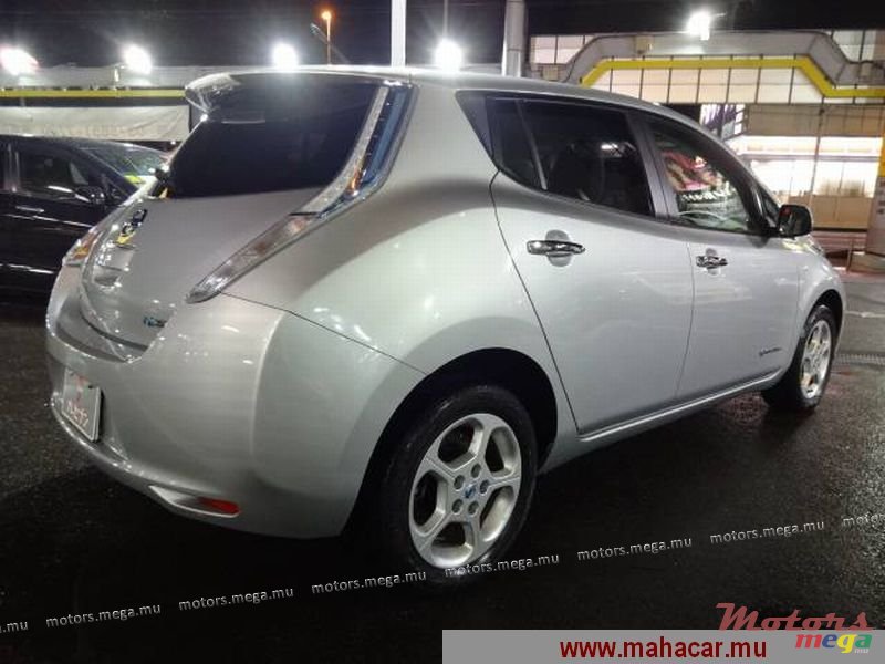 2011' Nissan Leaf photo #7