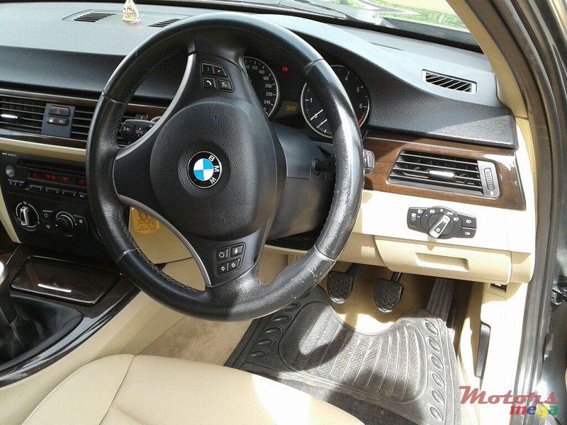 2011' BMW 316 nil photo #6