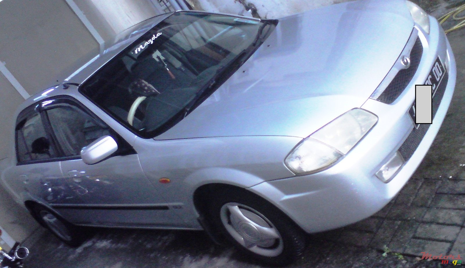 2000' Mazda 323 no photo #1