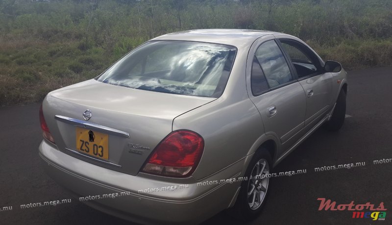 2003' Nissan N17 photo #3