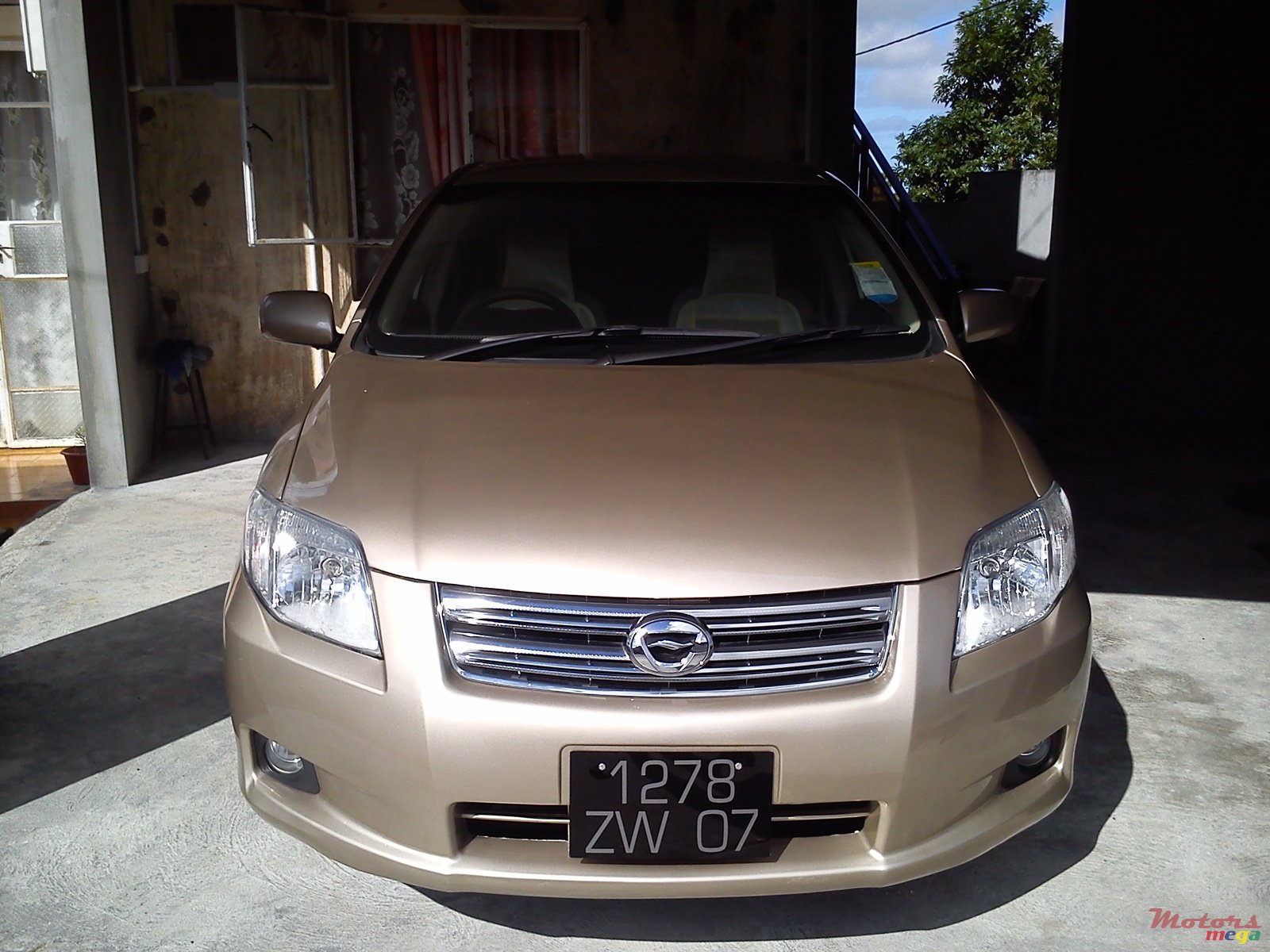 2007' Toyota Axio grade X photo #1