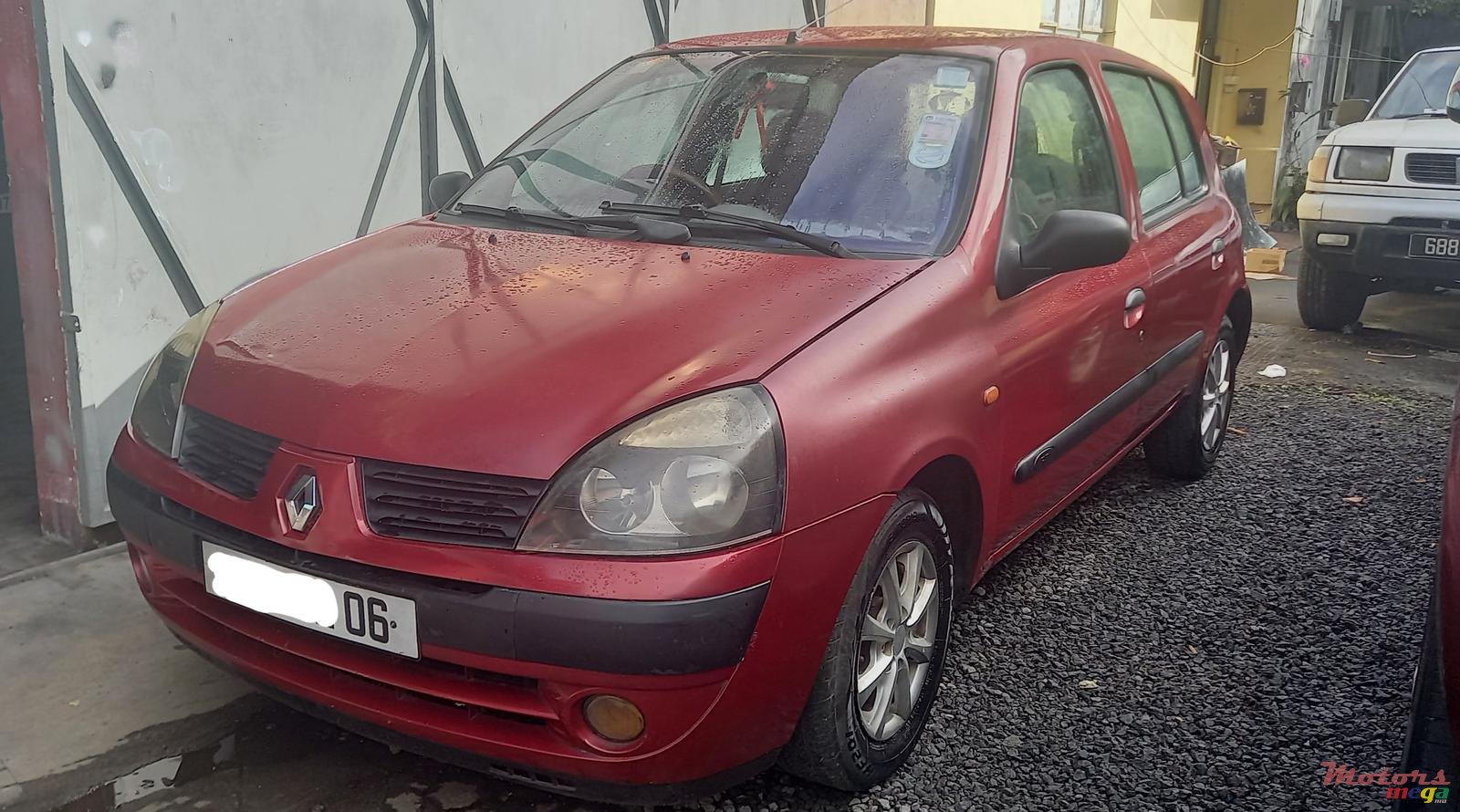 2006' Renault Clio photo #2