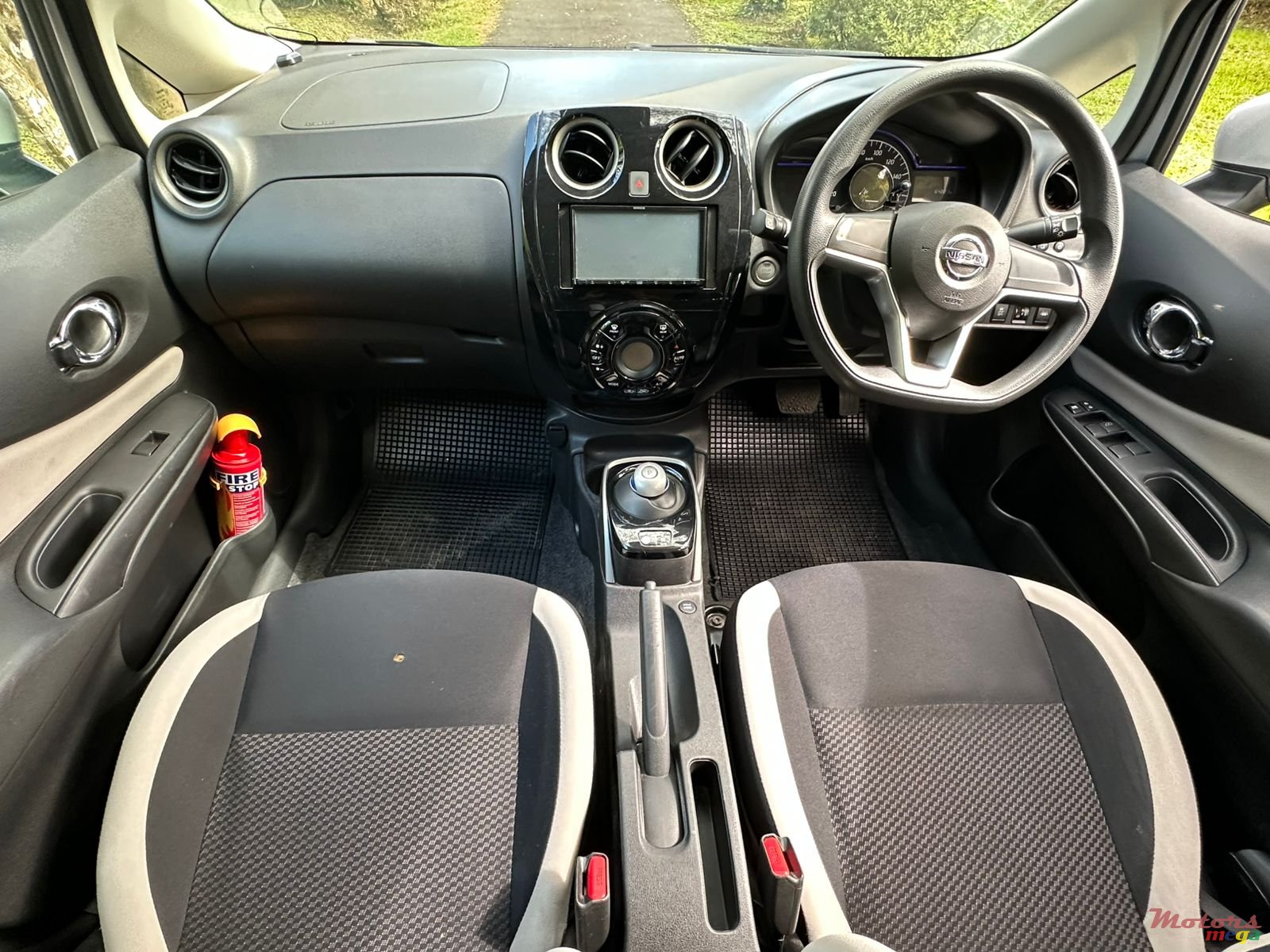 2020' Nissan Note e-power photo #7