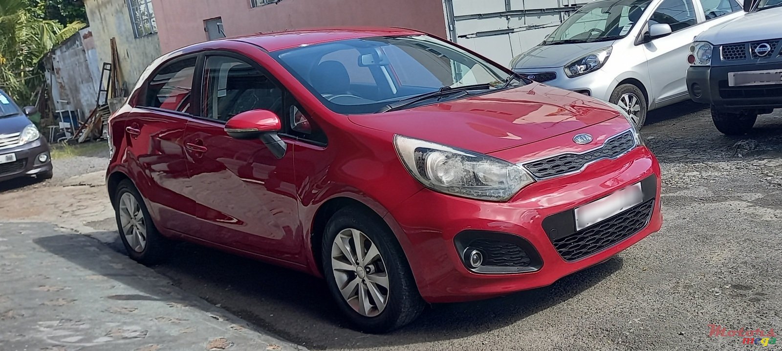 2012' Kia Rio photo #1