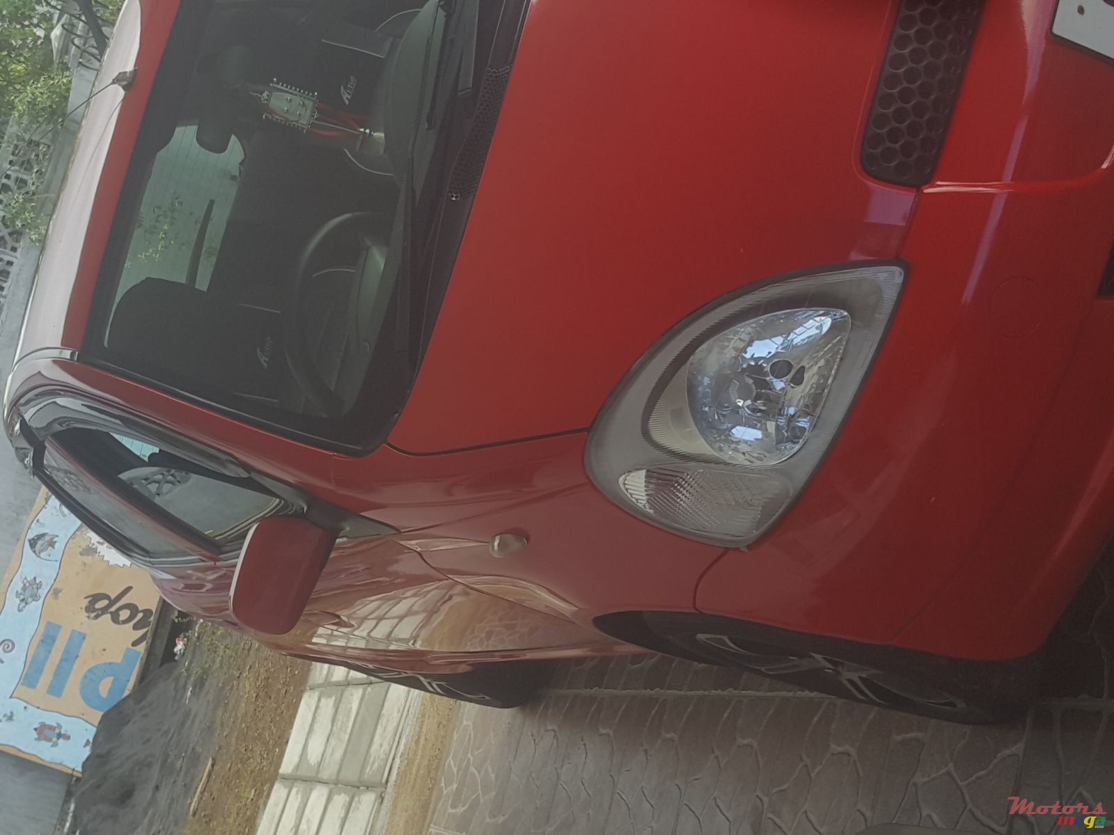 2000' Toyota Vitz photo #5