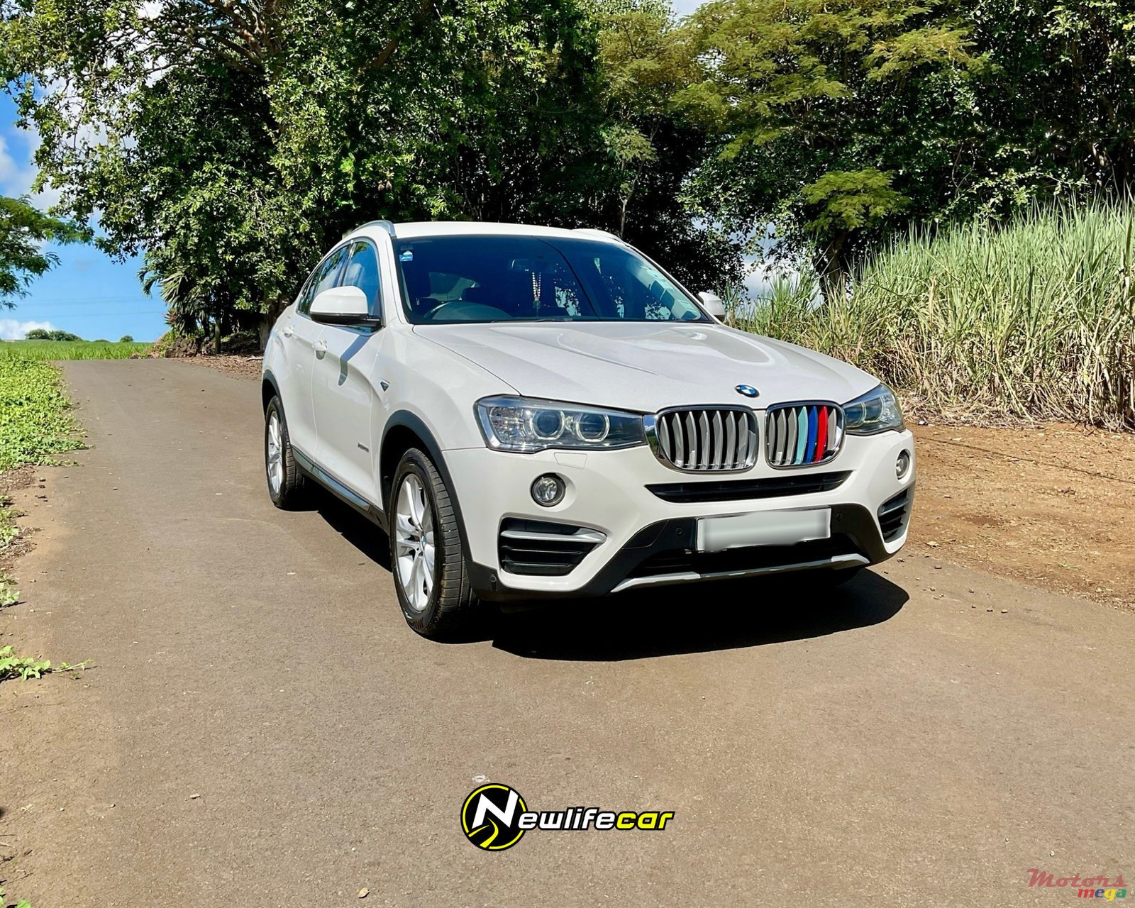 2017' BMW X4 XDRIVE 28I photo #1