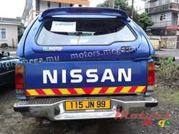 1999' Nissan photo #3