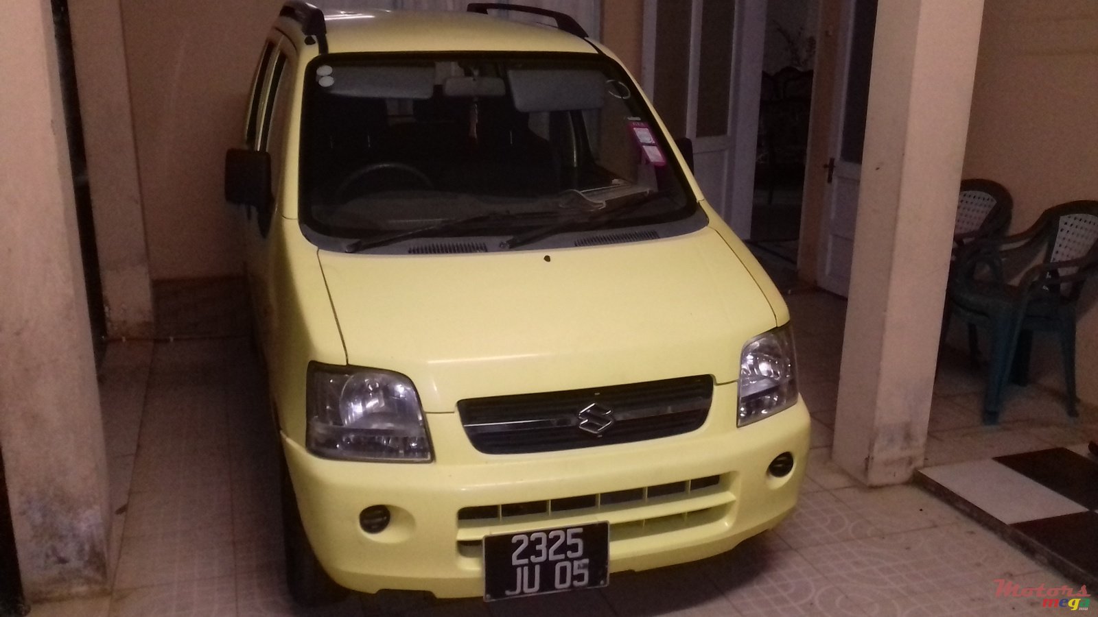 2005' Suzuki Wagon R photo #1