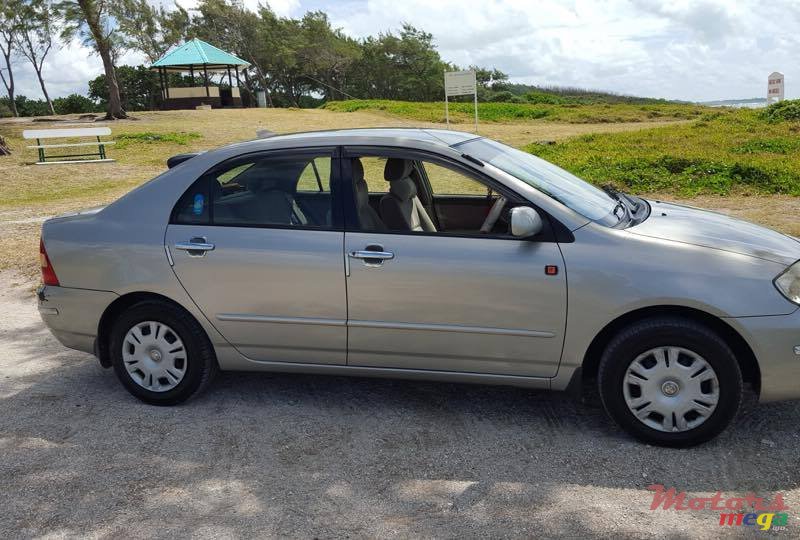 2002' Toyota Corolla photo #2