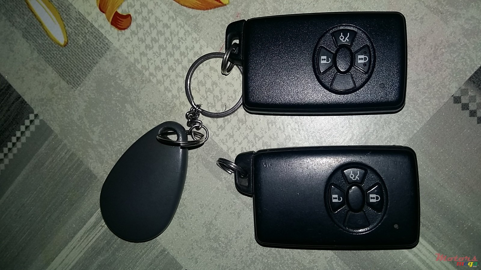 2007' Toyota Axio photo #5