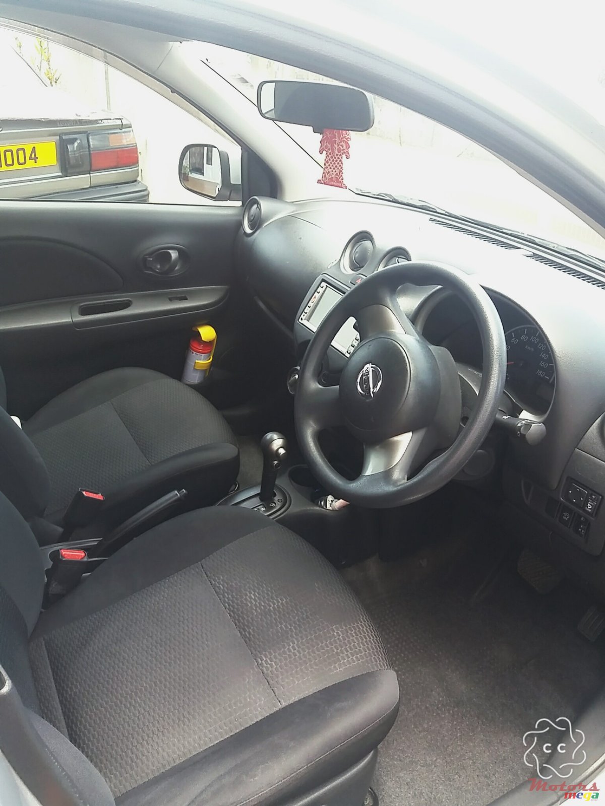 2011' Nissan March photo #7